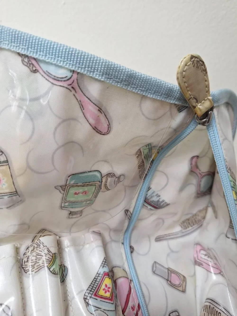 Cath Kidston Pastel Toiletry & Brush Roll - Blue Trim